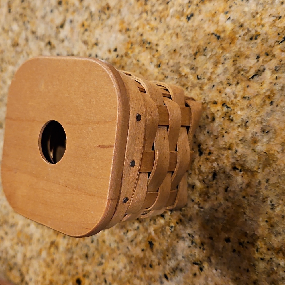 Longaberger Baskets - Picture 6 of 10